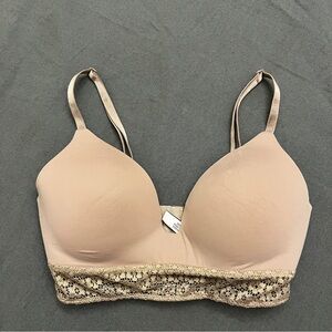 Victoria's Secret Beige Lace Trim Bra